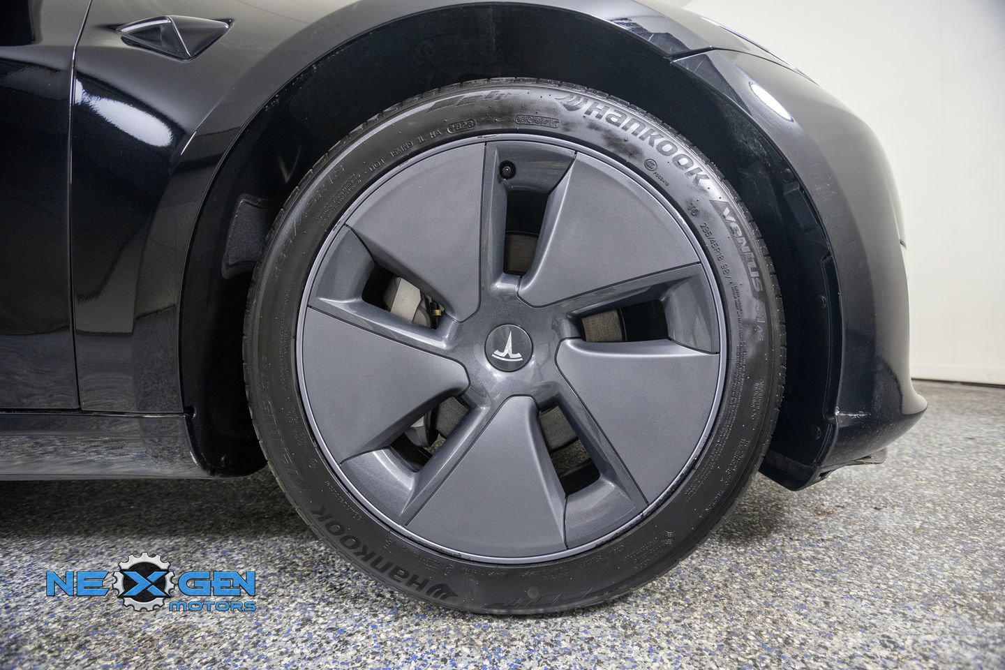Used 2023 Tesla Model 3 Long Range AWD/4WD image 43