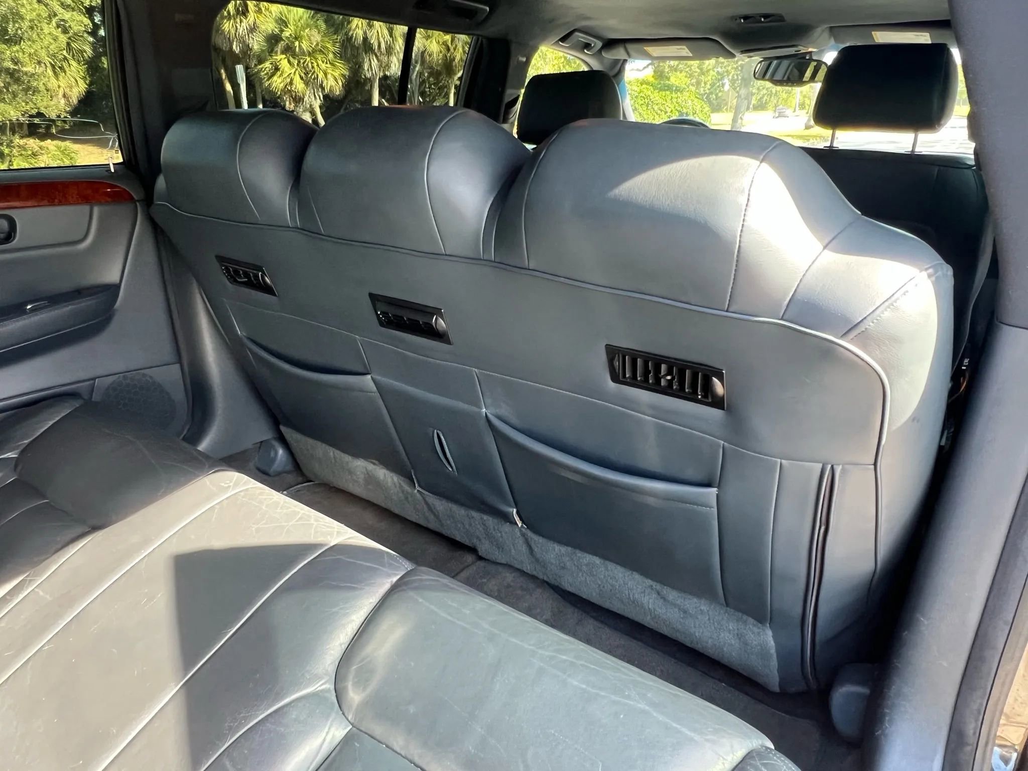 Used 2006 Cadillac DTS FWD image 46