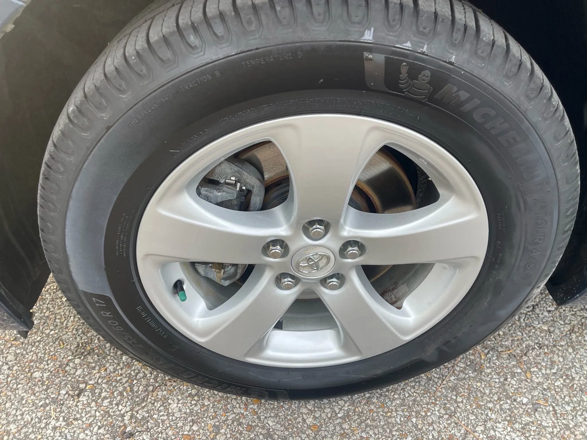 Used 2012 Toyota Sienna LE image 9