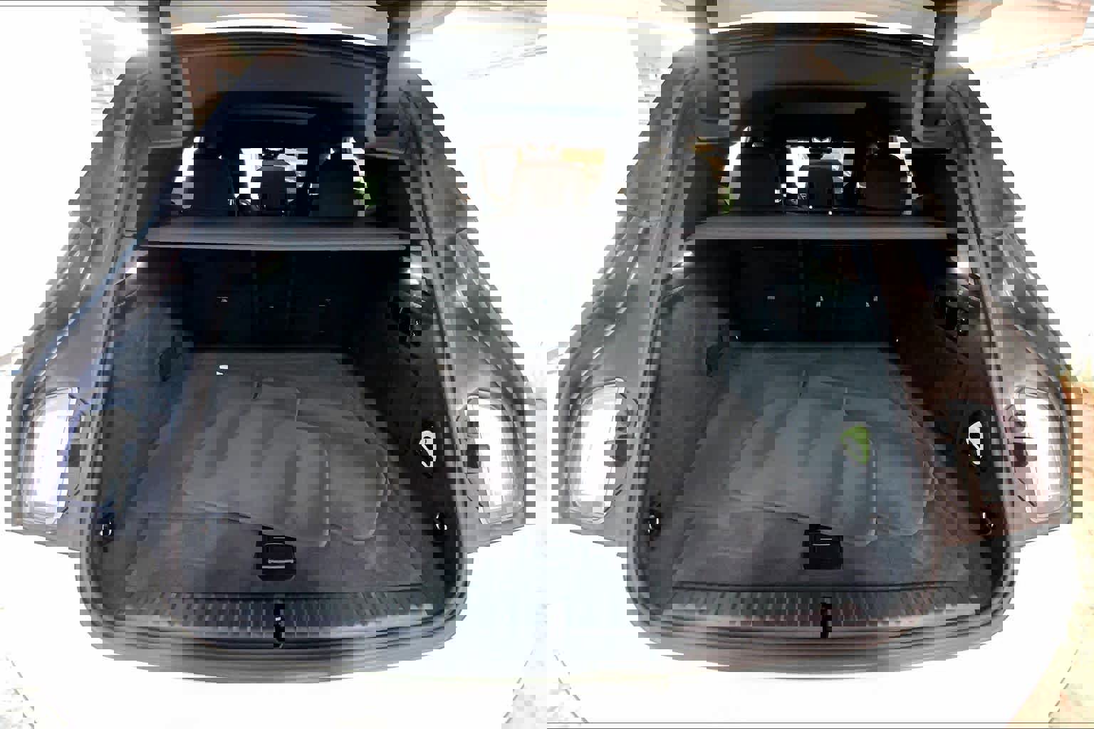 Used 2024 BMW iX xDrive50 w/ Convenience Package image 31