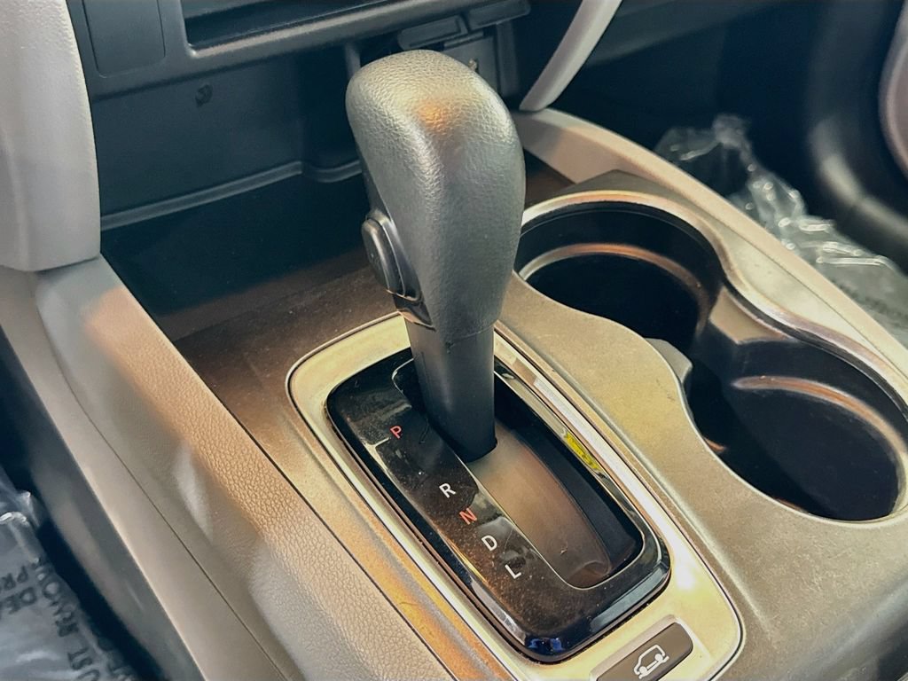 Used 2018 Honda Pilot EX image 16