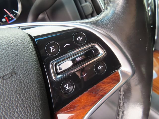 Used 2017 Cadillac Escalade Premium Luxury AWD/4WD image 21