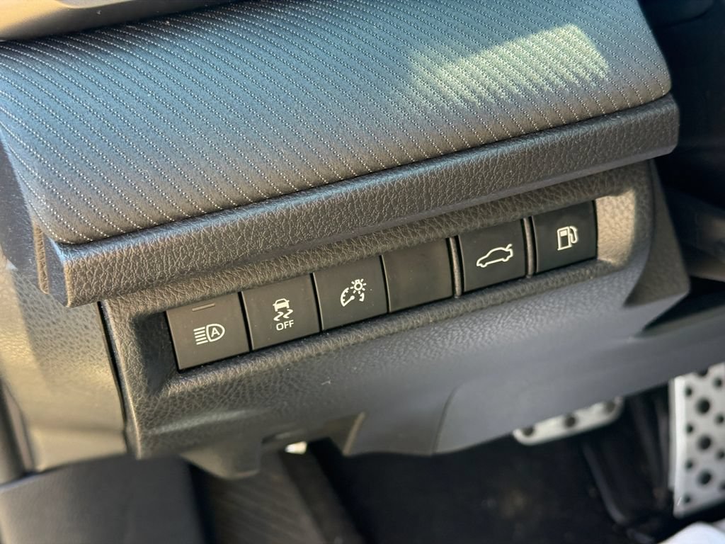 Used 2026 Toyota Camry SE FWD image 18