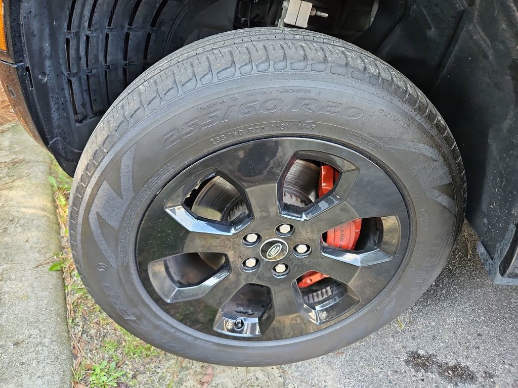 Used 2021 Land Rover Defender 110 X image 36