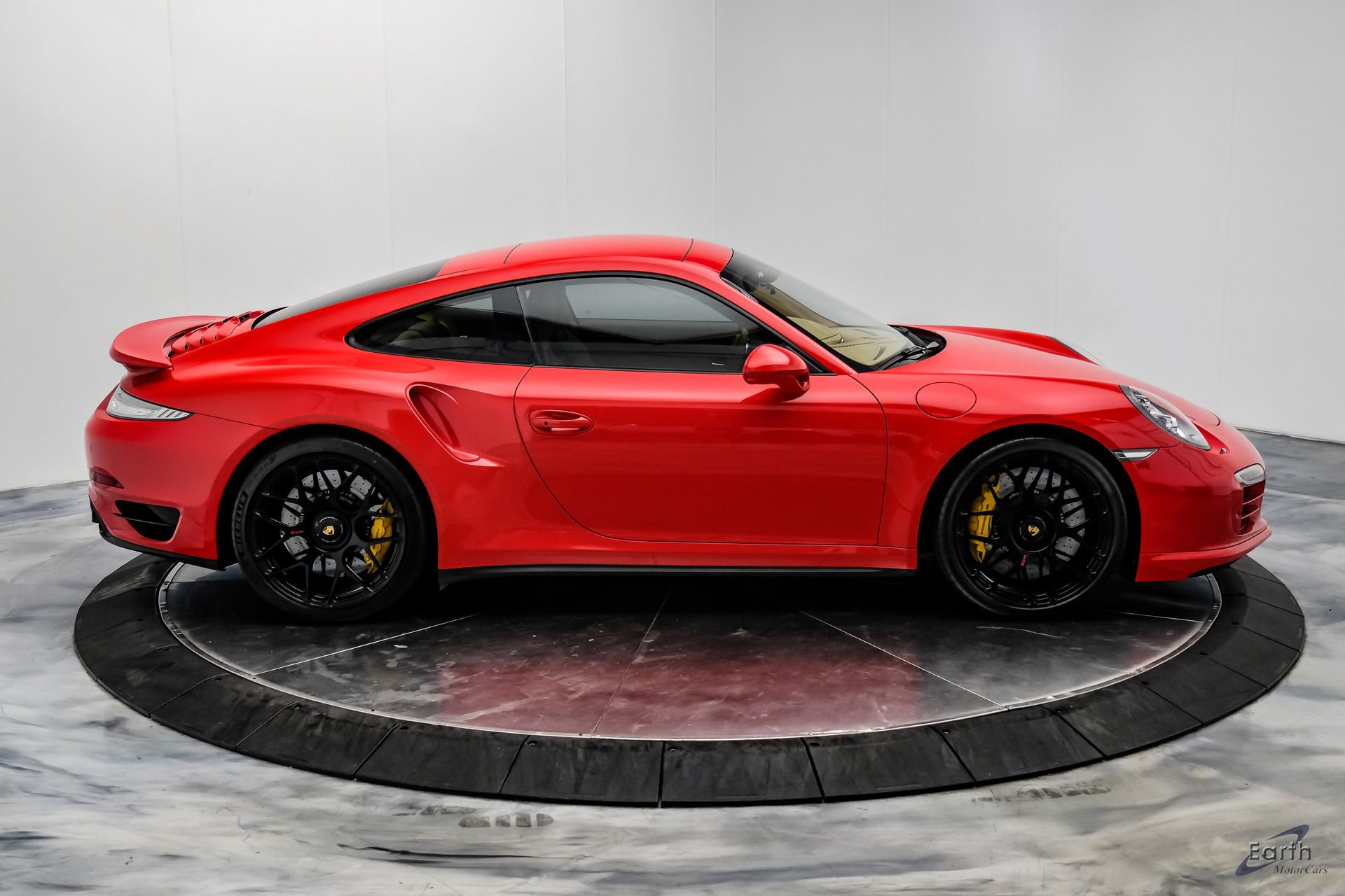Used 2014 Porsche 911 Turbo S AWD/4WD image 25