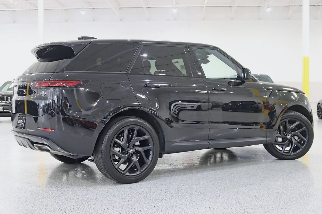 Used 2023 Land Rover Range Rover Sport SE AWD/4WD image 9