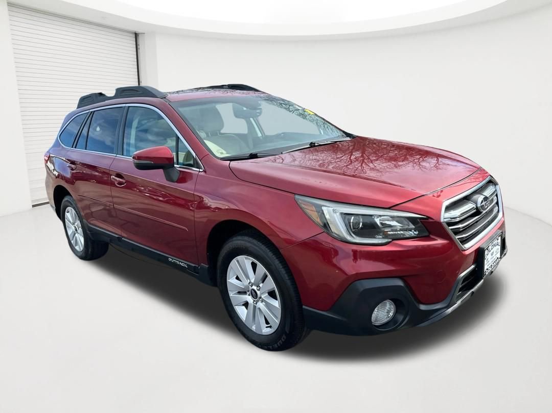 Used 2018 Subaru Outback 2.5i Premium AWD/4WD image 3