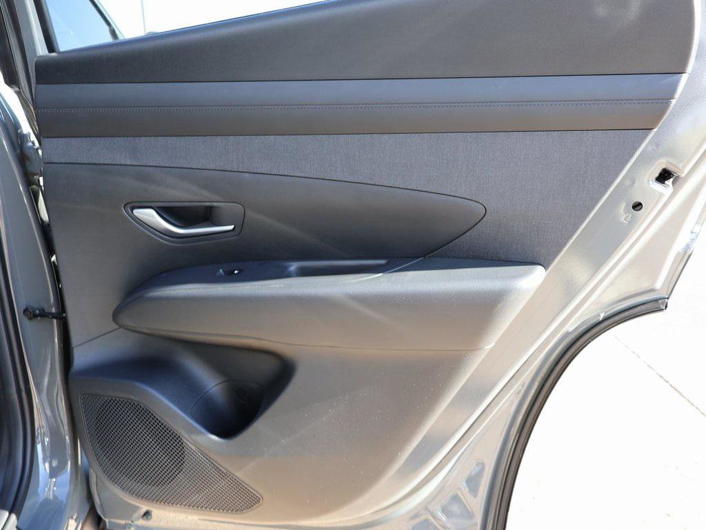 New 2026 Hyundai Tucson SEL image 12