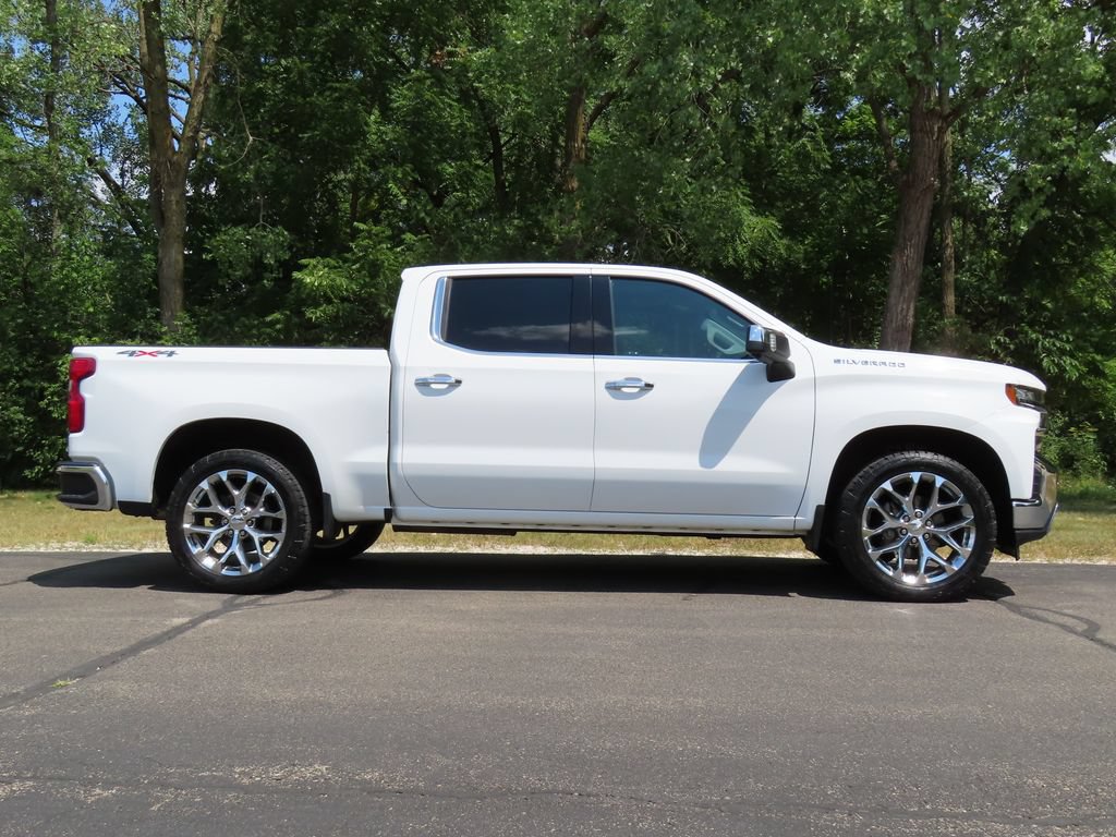 Used 2019 Chevrolet Silverado 1500 LTZ w/ LTZ Plus Package AWD/4WD image 2