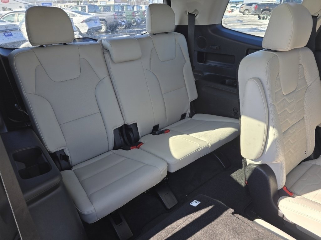 Used 2020 Kia Telluride SX w/ SX Prestige Package image 20
