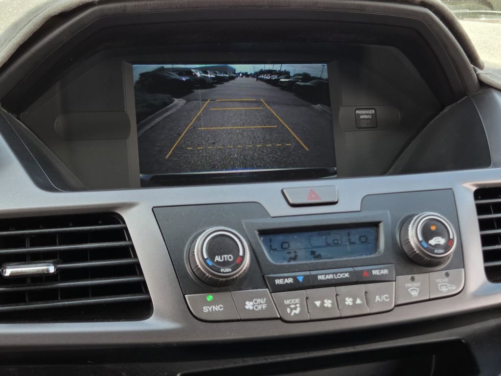 Used 2013 Honda Odyssey EX image 11