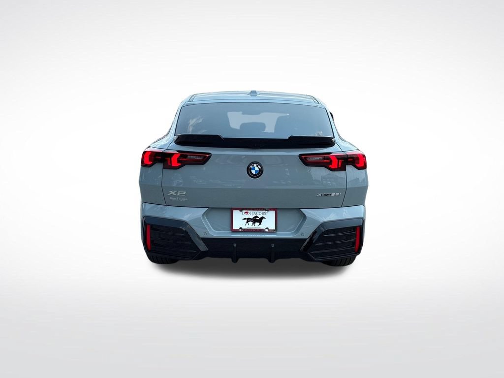New 2026 BMW X2 xDrive28i w/ Technology Package AWD/4WD image 4