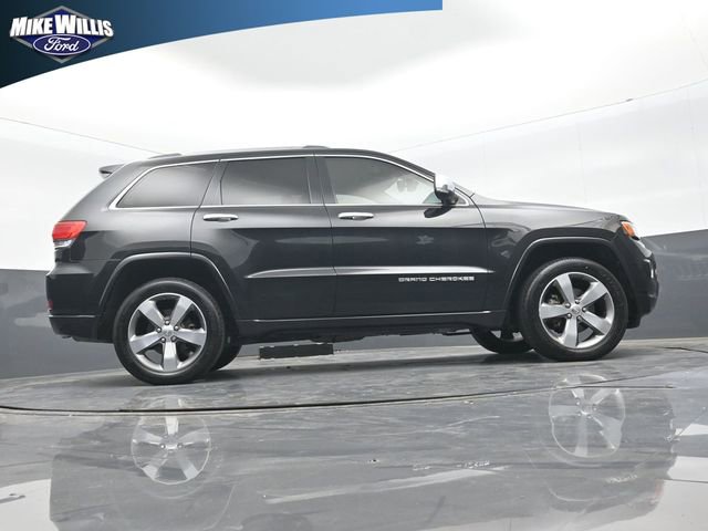 Used 2014 Jeep Grand Cherokee Overland w/ Trailer Tow Group IV image 24