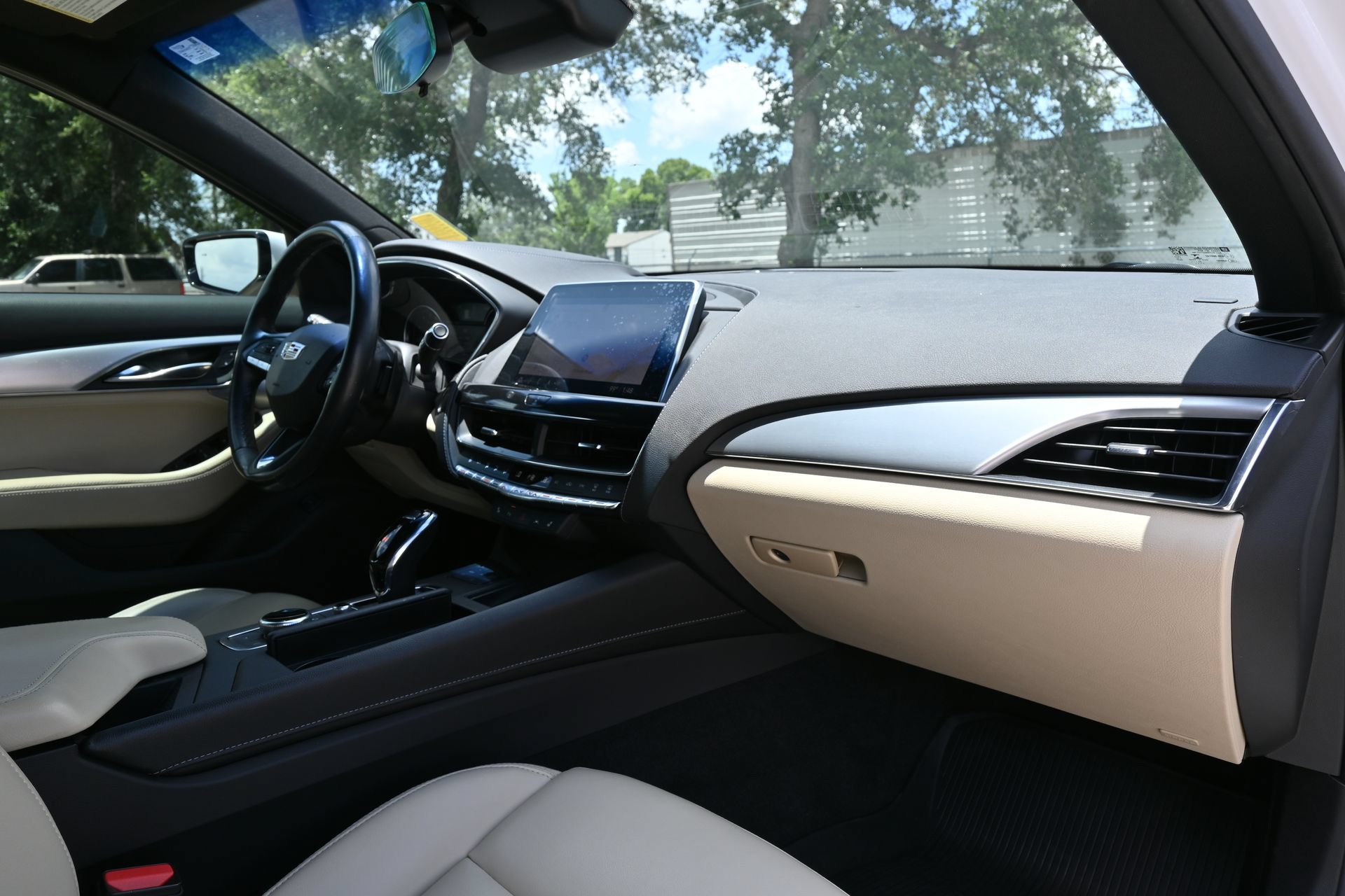 Certified 2023 Cadillac CT5 Luxury w/ Sun And Sound Package RWD image 25