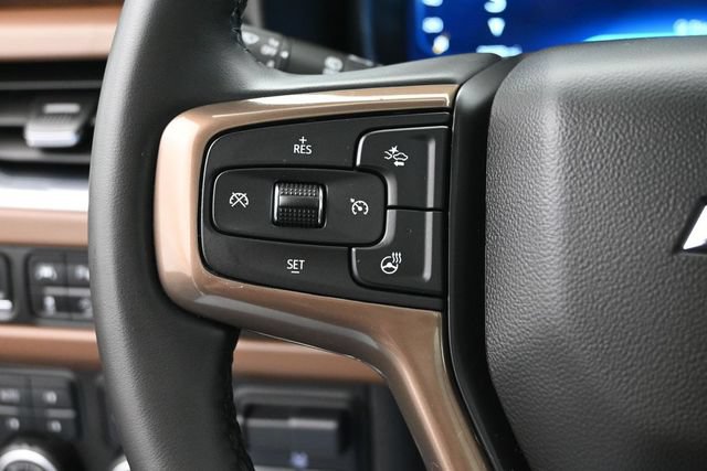 Used 2024 Chevrolet Tahoe High Country AWD/4WD image 35