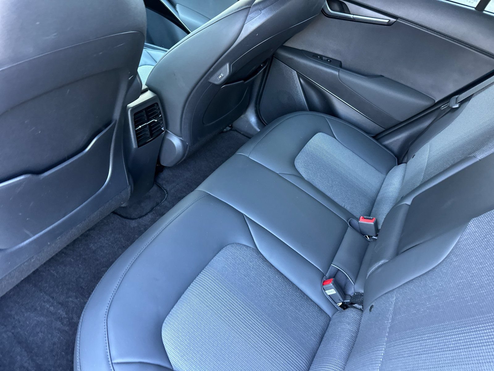 Used 2023 Kia Niro Wind w/ Wind Preserve Package FWD image 12