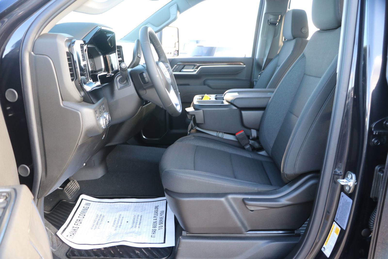 New 2026 GMC Sierra 2500 SLE w/ Max Trailering Package image 13