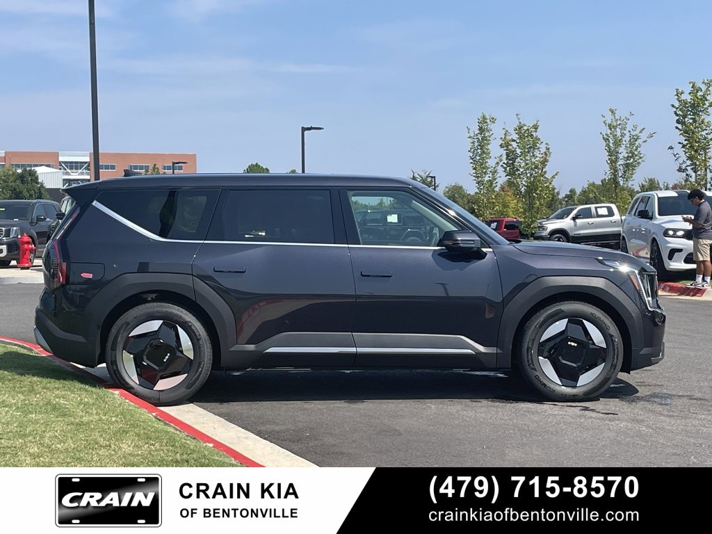 New 2026 Kia EV9 Light image 6