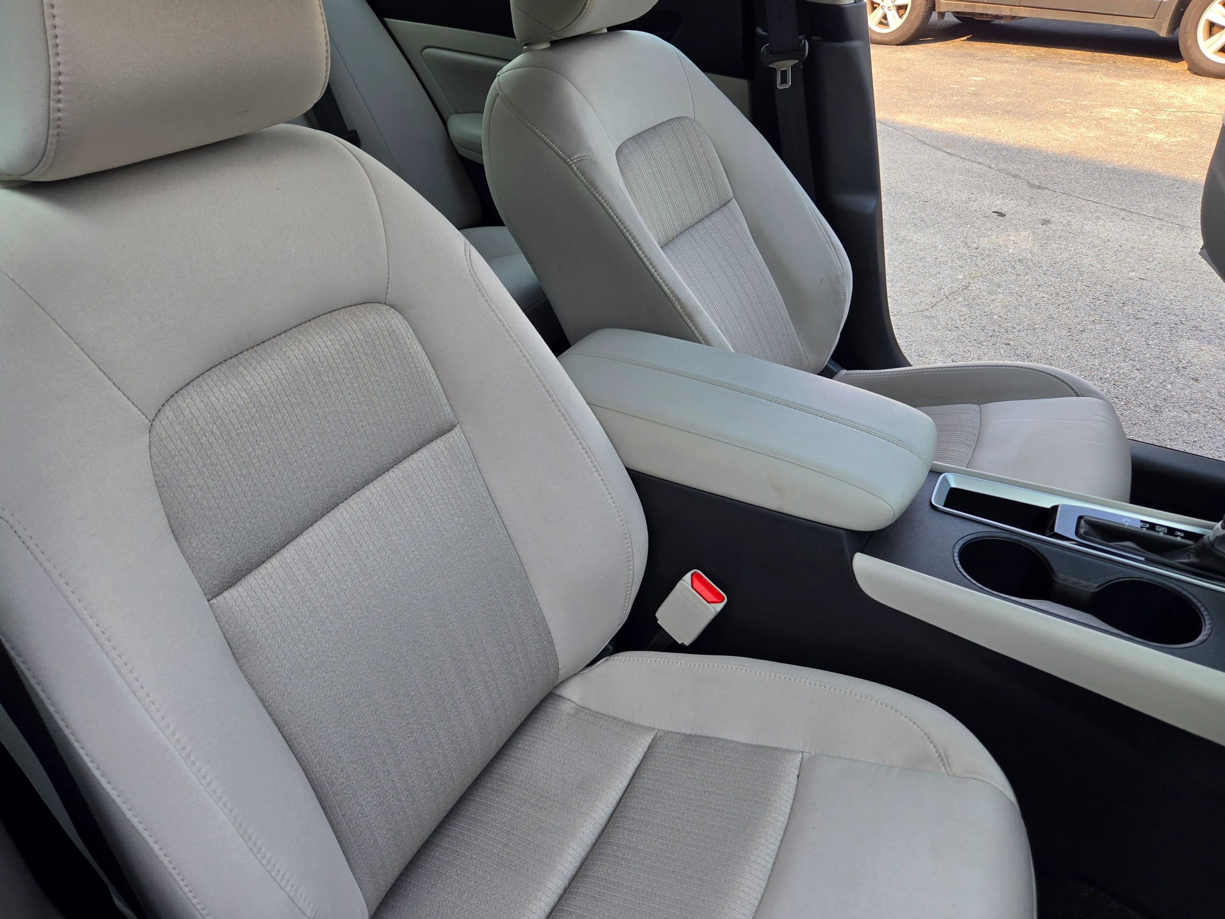 Used 2025 Nissan Altima 2.5 SV image 52