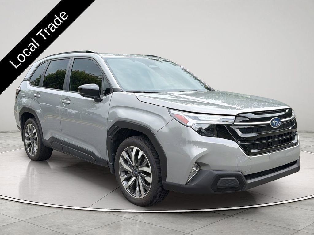 Used 2025 Subaru Forester Touring w/ Popular Package - Touring AWD/4WD image 7