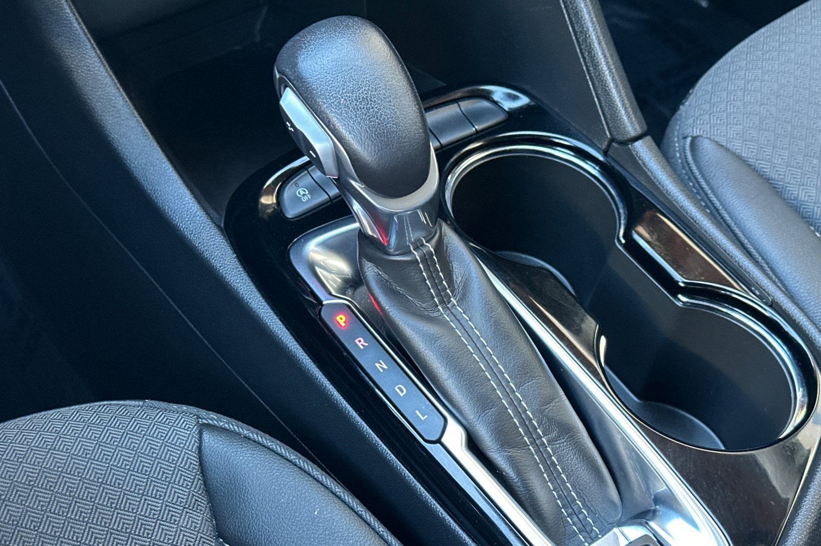 Certified 2024 Buick Encore GX Preferred image 28