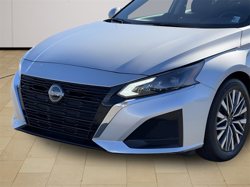 Used 2023 Nissan Altima 2.5 SV image 35