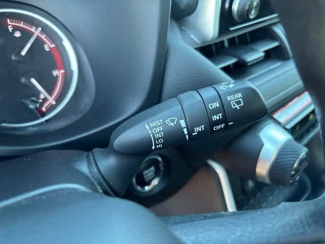 Used 2025 Toyota RAV4 XLE FWD image 14