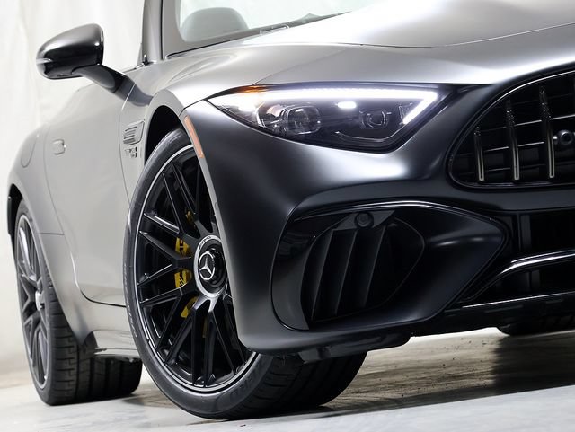 New 2026 Mercedes-Benz SL 63 AMG 4MATIC image 4