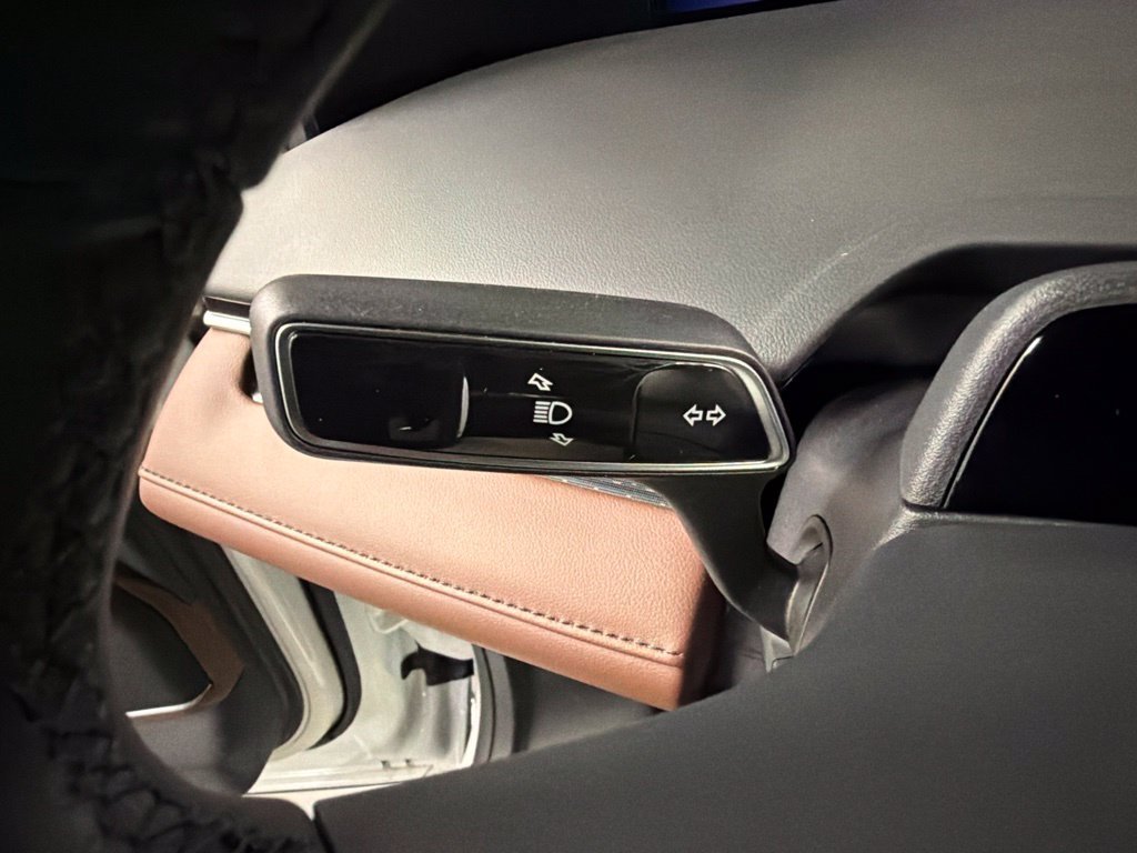 New 2026 Lincoln Nautilus Reserve AWD/4WD image 21