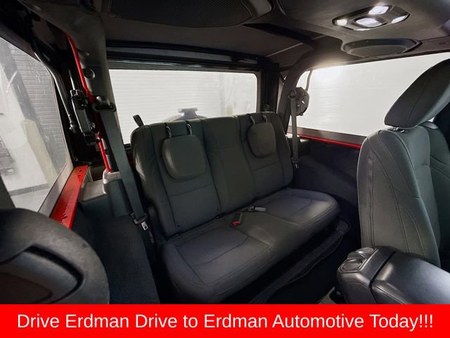 Used 2021 Jeep Wrangler Sport S image 24