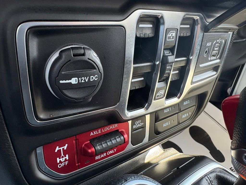 Used 2025 Jeep Wrangler Willys 4xe image 31