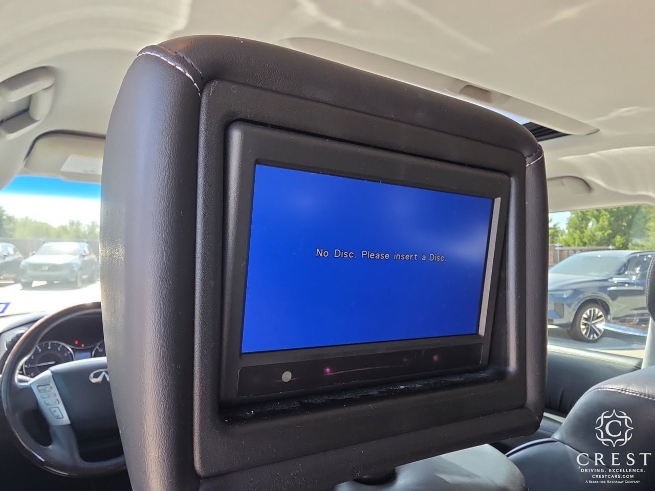 Used 2017 INFINITI QX80 2WD w/ Driver Assistance Package image 27