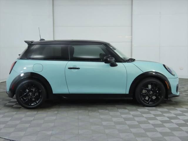 New 2026 MINI Cooper S image 4