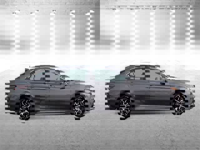 Used 2023 Toyota Camry SE image 9