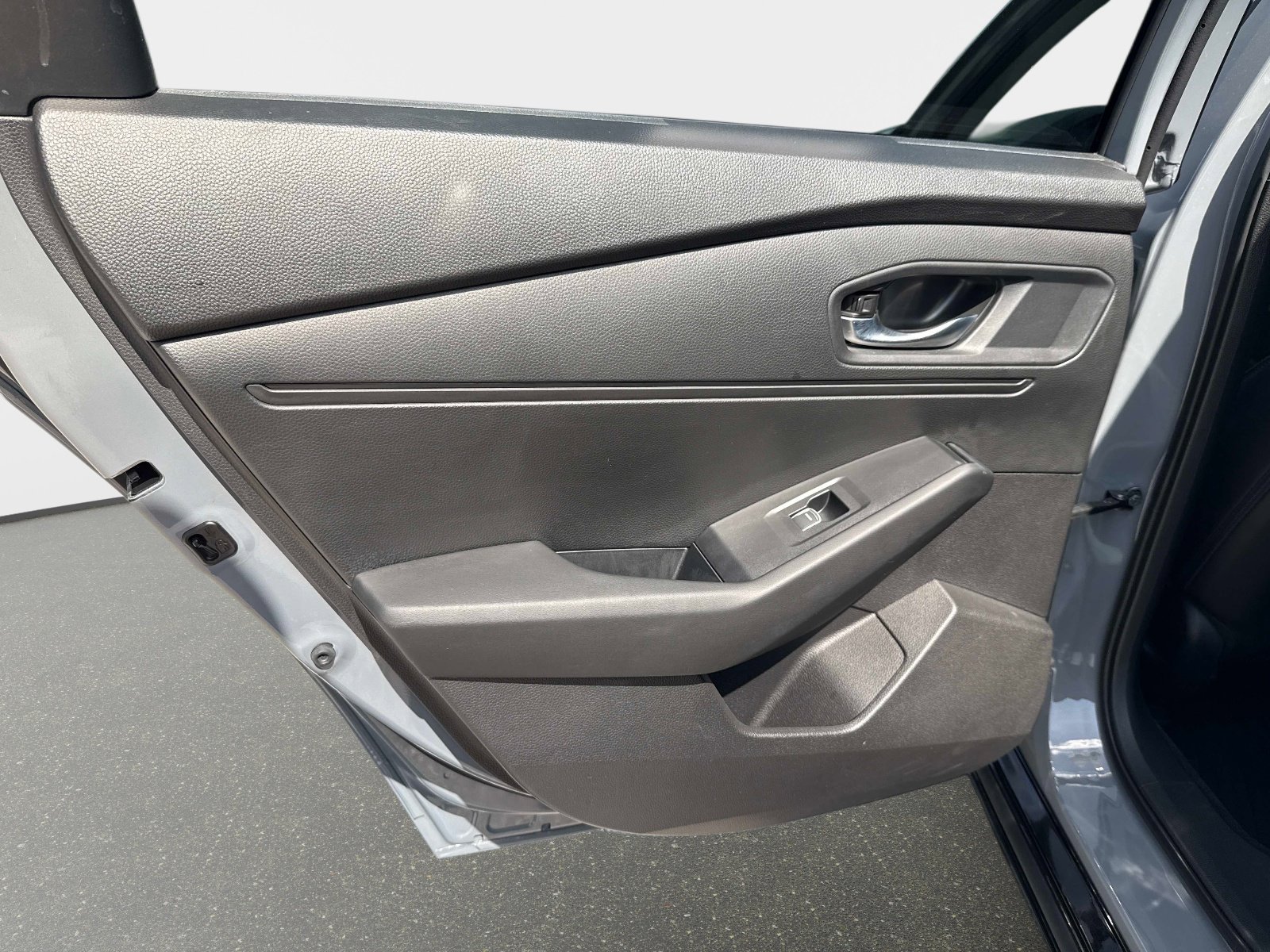 Used 2024 Honda Accord EX-L image 10