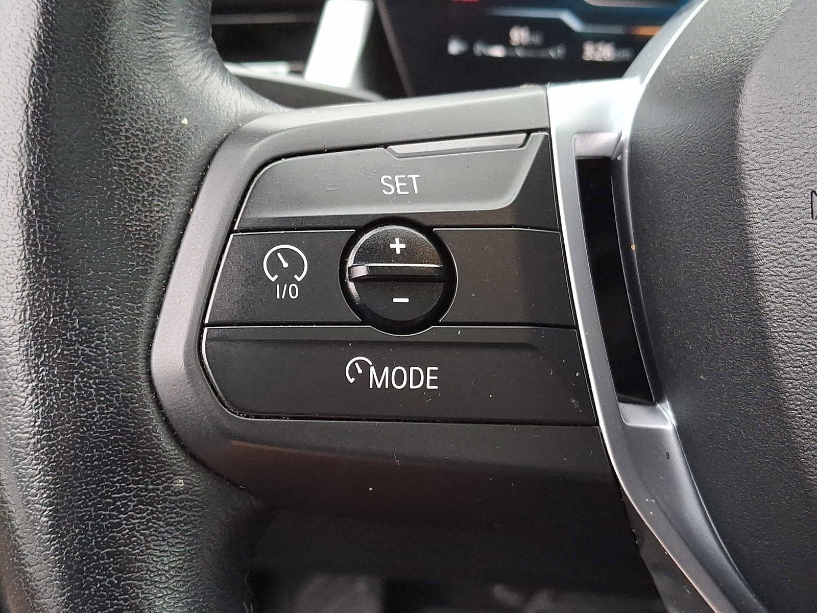 Used 2025 BMW X1 xDrive28i w/ Convenience Package image 18
