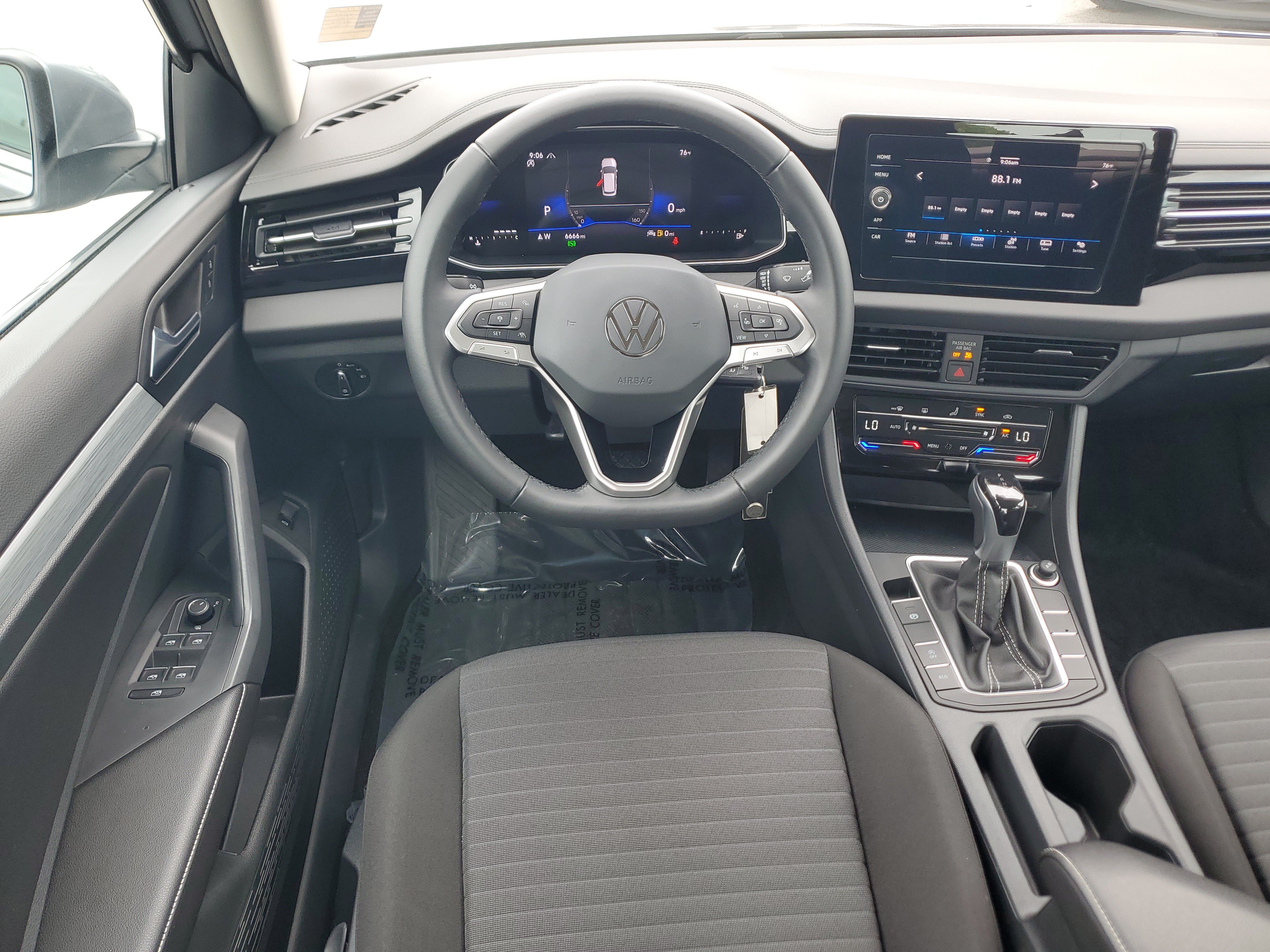 Used 2025 Volkswagen Jetta S FWD image 14