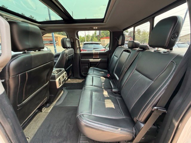 Used 2018 Ford F150 Lariat w/ Equipment Group 502A Luxury AWD/4WD image 15