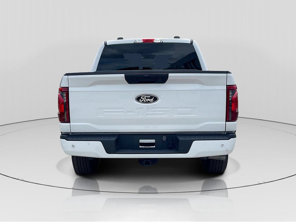 Used 2024 Ford F150 XLT w/ XLT Black Appearance Package RWD image 6