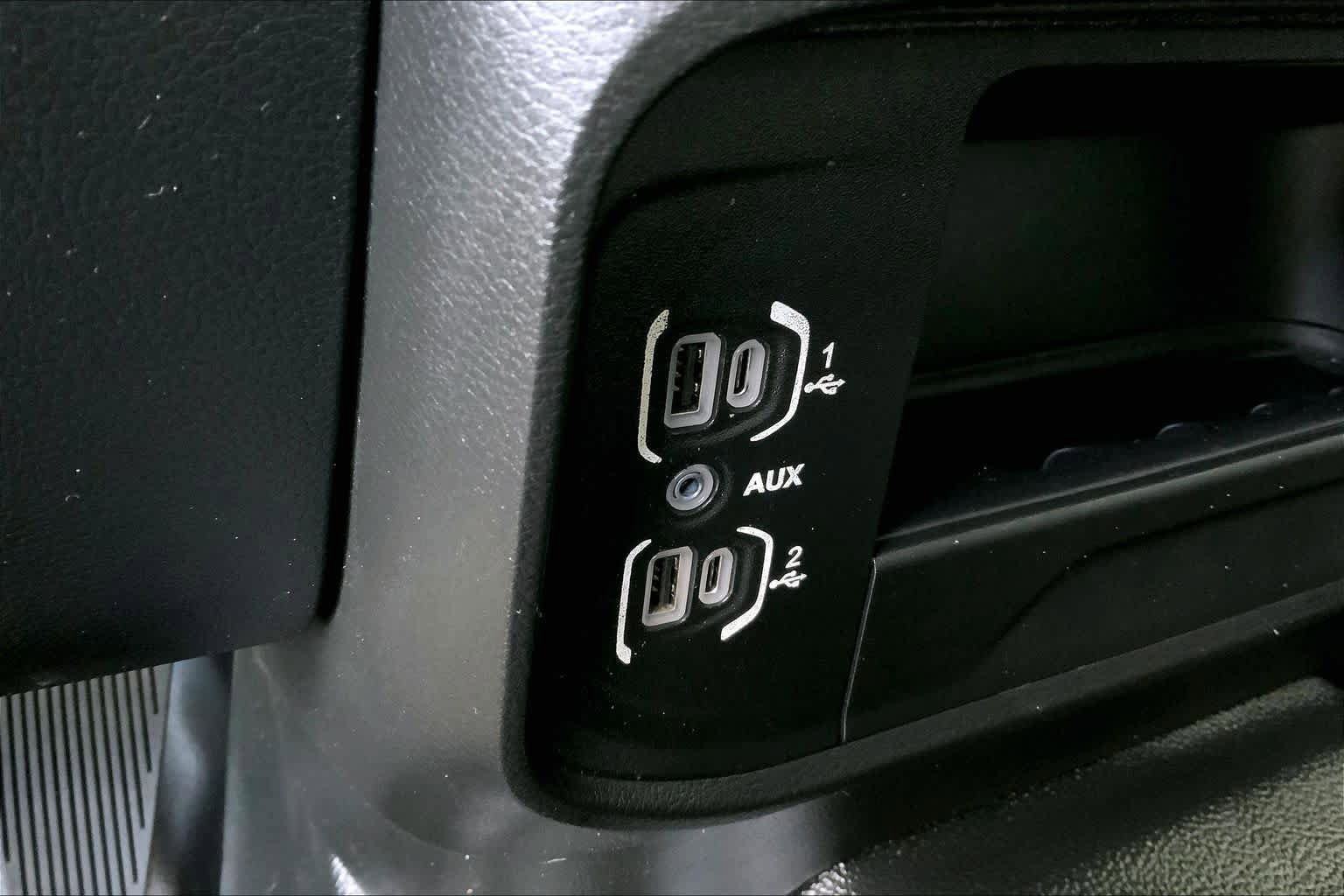 Used 2022 RAM 2500 Tradesman AWD/4WD image 32
