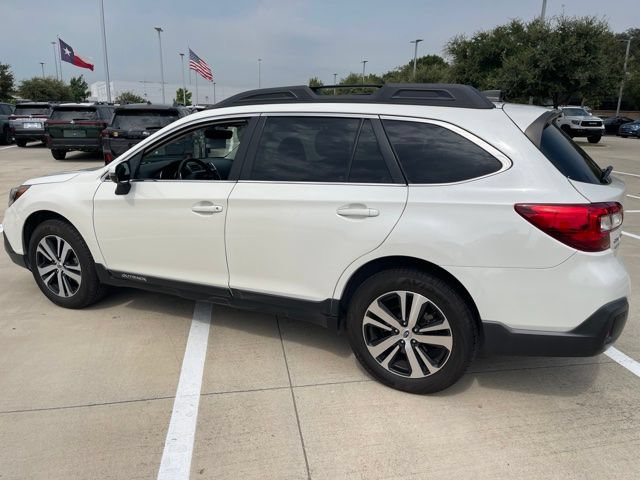Used 2019 Subaru Outback 2.5i Limited AWD/4WD image 4
