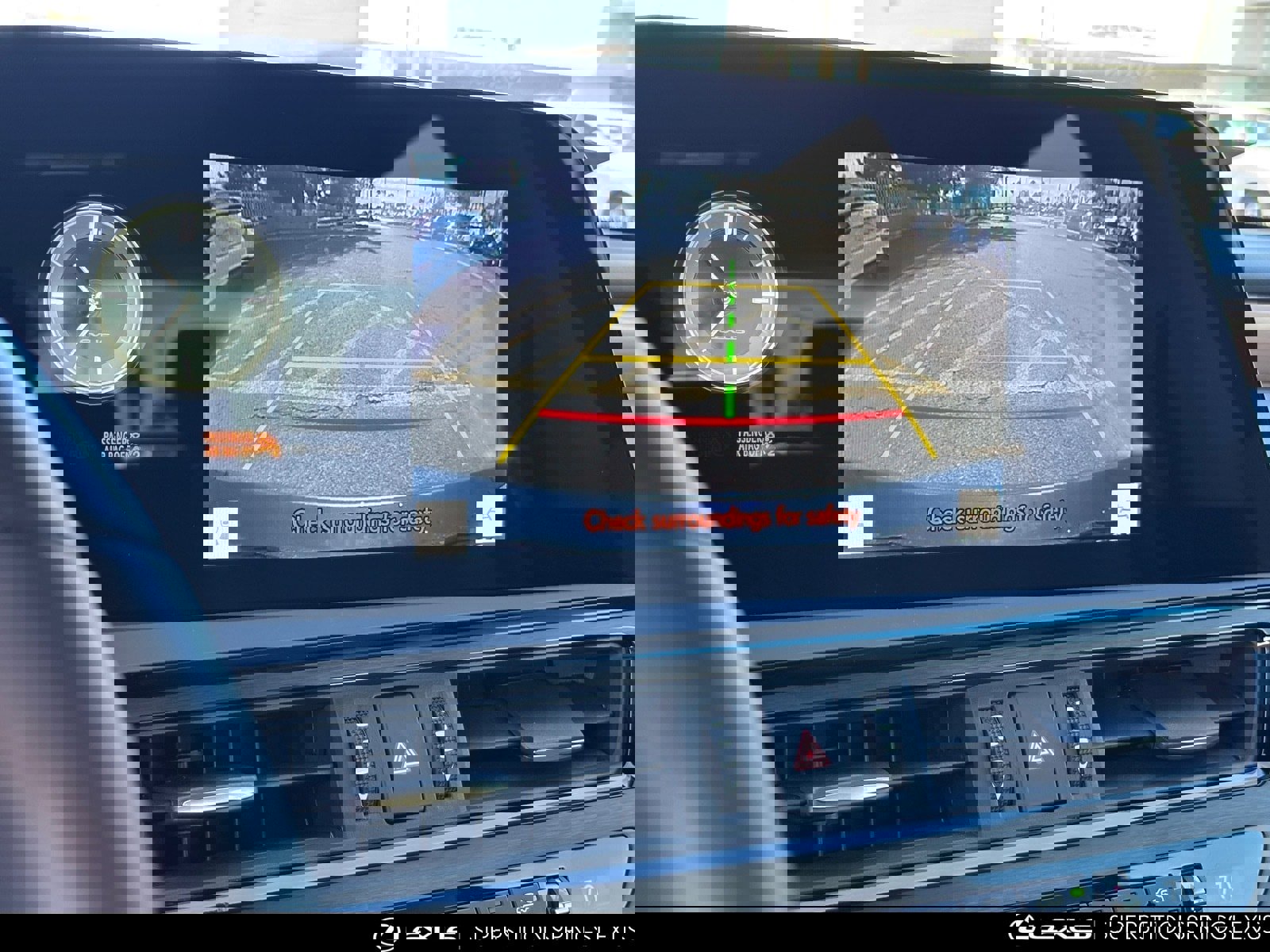 Certified 2025 Lexus ES 350 w/ Premium Package image 24