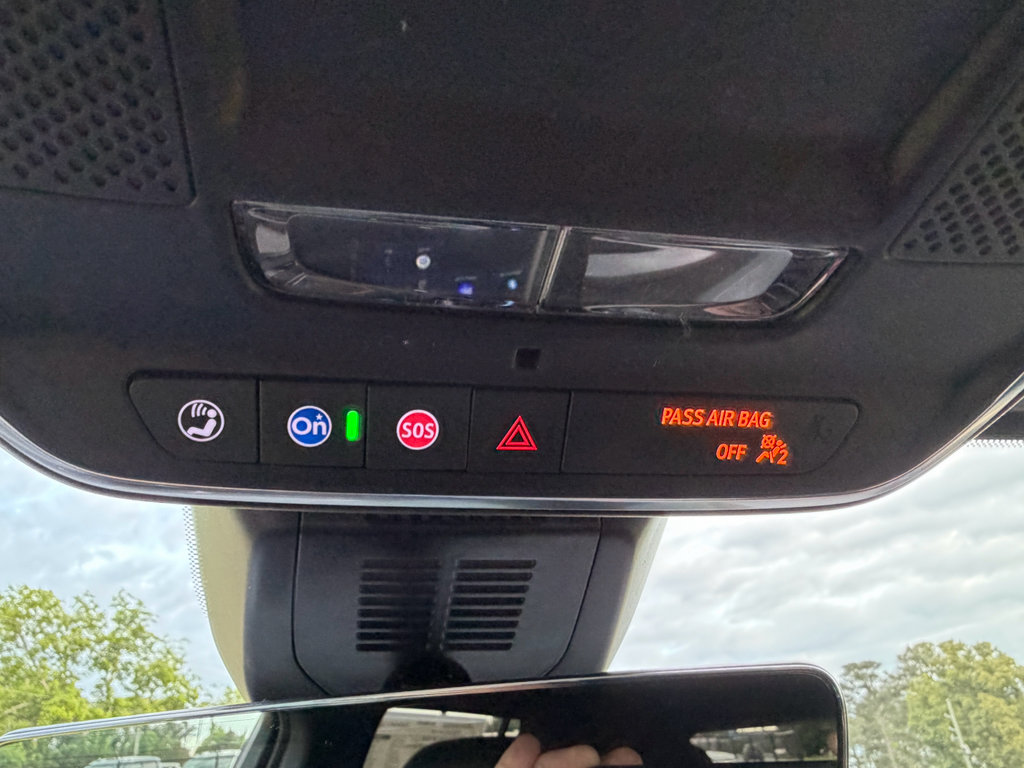 New 2026 Chevrolet Equinox RS w/ Convenience Package III FWD image 12