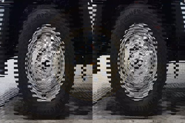 Used 2025 Ford F550 4x4 Crew Cab Super Duty image 16