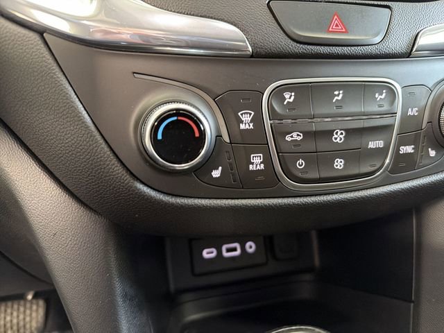 Certified 2020 Chevrolet Equinox LT w/ Driver Convenience Package image 29