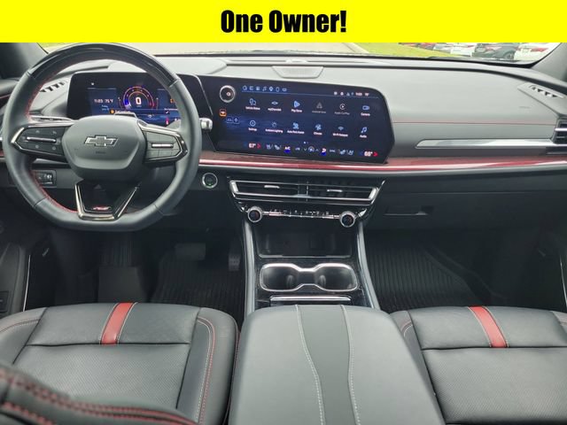 Used 2025 Chevrolet Traverse RS w/ LPO, Floor Liner Package AWD/4WD image 8