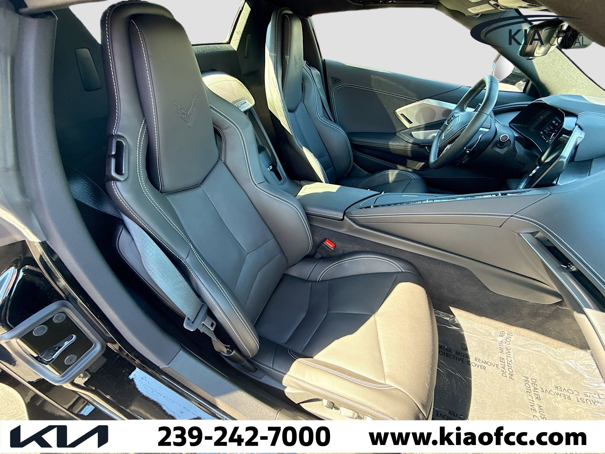 Used 2025 Chevrolet Corvette Stingray Preferred Conv w/ 2LT image 12