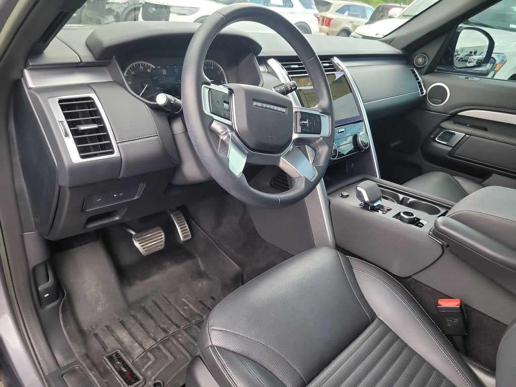 Used 2023 Land Rover Discovery S R-Dynamic AWD/4WD image 19