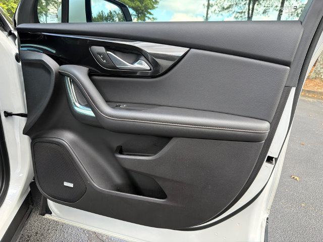 Used 2023 Chevrolet Blazer Premier w/ Enhanced Convenience Package FWD image 14