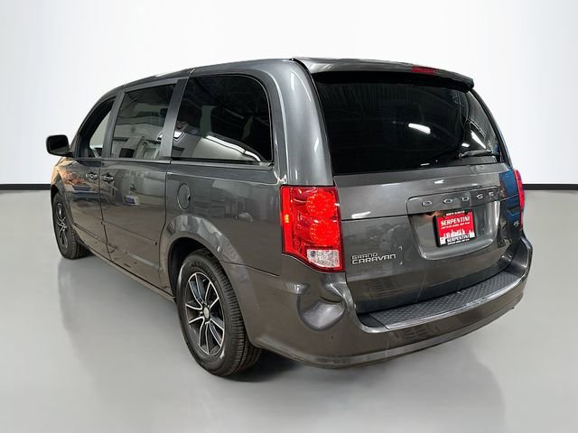 Used 2016 Dodge Grand Caravan R/T w/ Driver Convenience Group image 8
